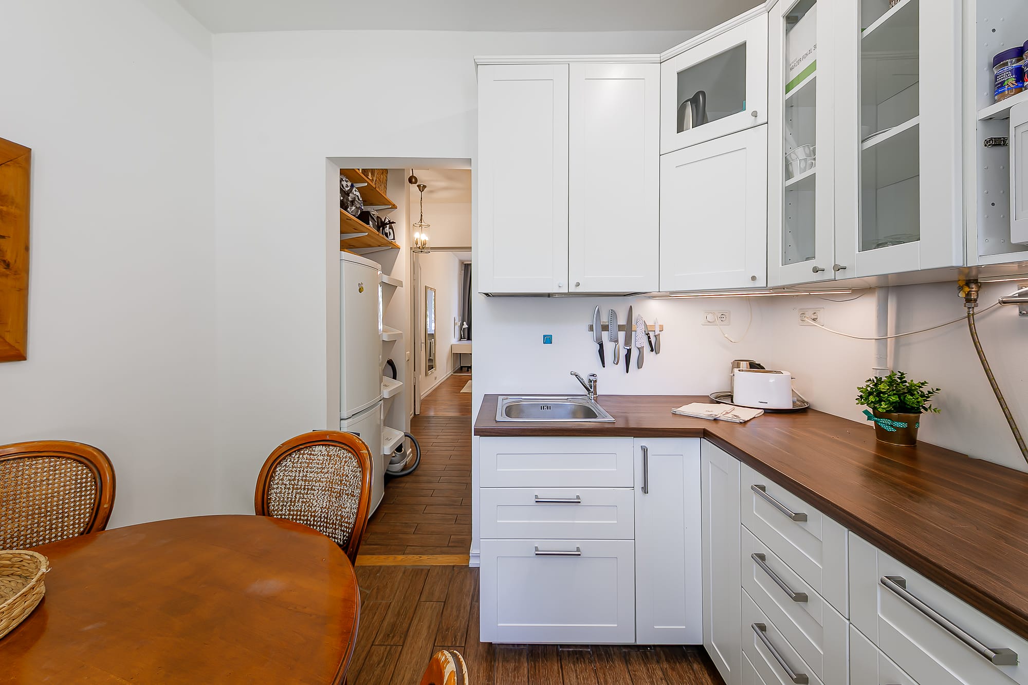 Lauteri 1-4_004 shared student apartment